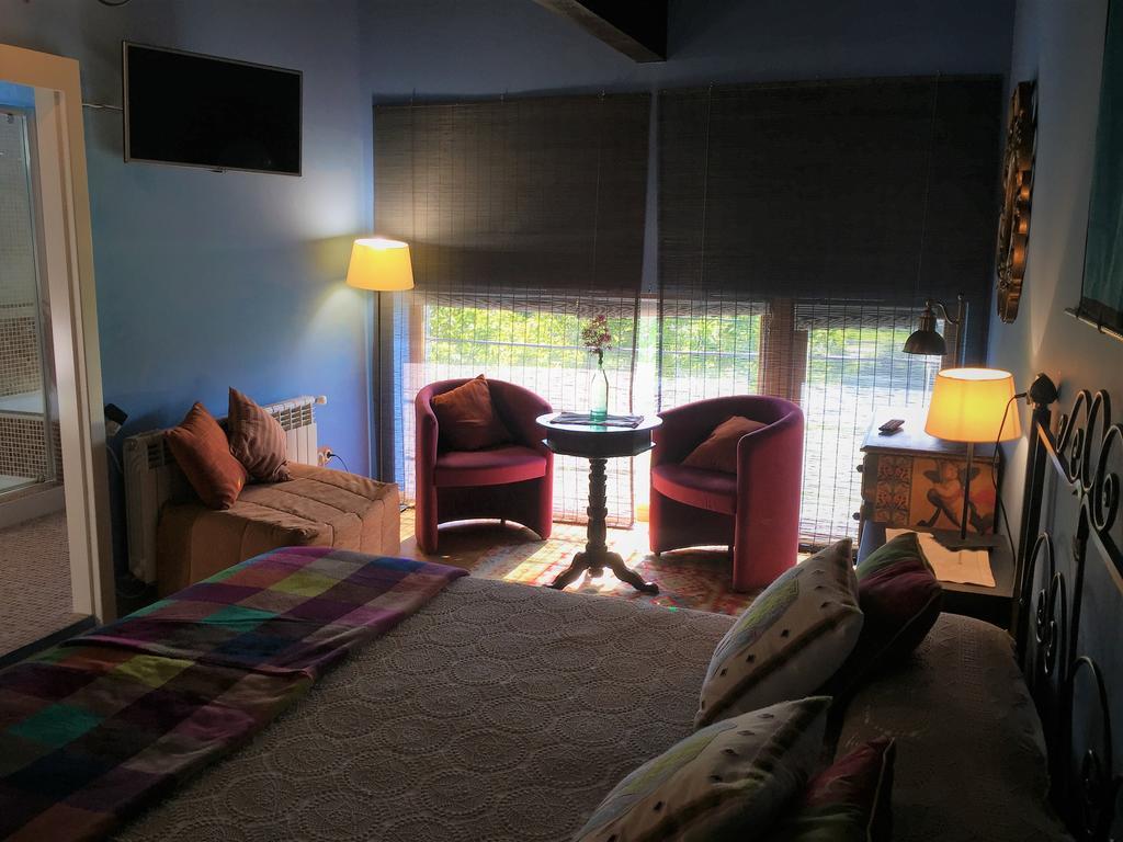 Os Tres Teixos Guest House San Acisclo ภายนอก รูปภาพ